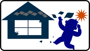 屋根瓦の落下や塀の倒壊で通行人に怪我をさせてしまい、空き家の所有者責任を問われ損害賠償を負うリスクもあります。