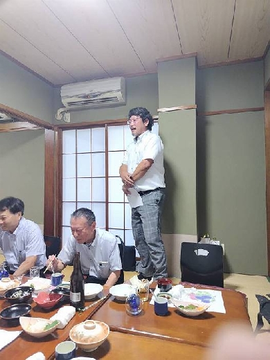 中締め：井上勝博地区理事